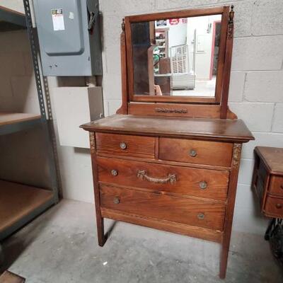 #2350 • Vintage Dresser With Mirror
