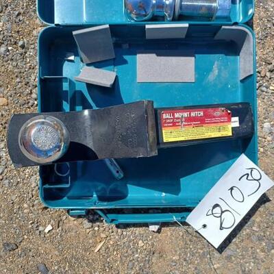 #81028 â€¢ Two 2" Ball Hitches, Two 2 5/16" Ball Hitch And Ball Hitch Mount