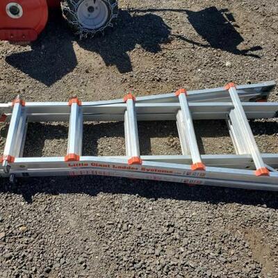 81060 â€¢ Little Giant 5' Telescopic Ladder
