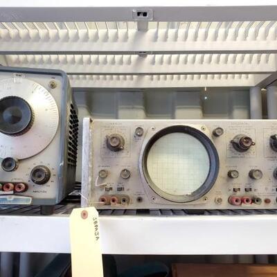#8016 â€¢ HP Wide Range Oscillator Model 200CD And HP Hewett-Packard 130C Oscilloscope
