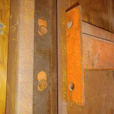 #8948 â€¢ Pallet Rack