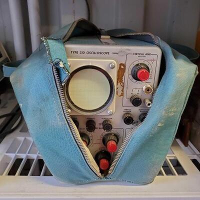 #8018 â€¢ Type 310 Oscilloscope With Carrying Case

