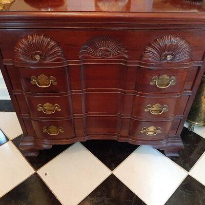 4 drawer console by Wellington Asking $250.00