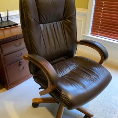 Leather studded office chair