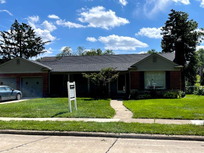 A Royal Oak Estate Sale