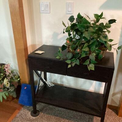 2 drawer table