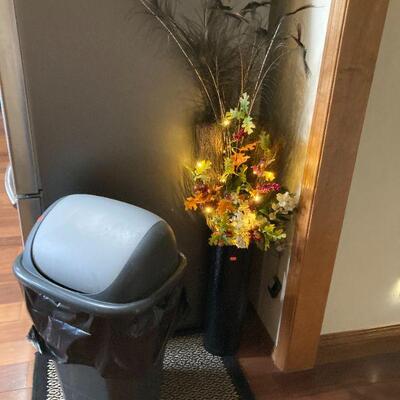 Light up floral decor
