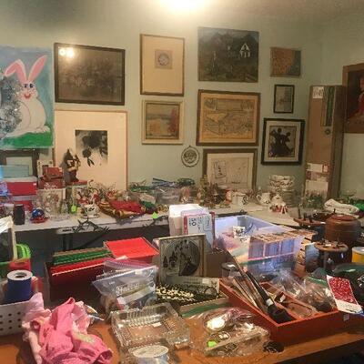 Room full of Artwork, Christmas items, Pipes and more