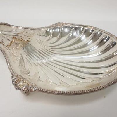 1146	SILVER PLATED SHELL DISH *OLD ENGLISH REPRODUCTION MADE BY PETER MITCHELL, LONDON ESPECIALLY FOR MARTIN L HORN, WEST ORANGE, NJ*,...