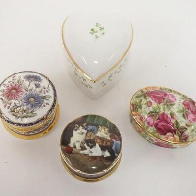 1074	GROUP OF 4 PORCELAIN SMALL BOXES, INCLUDES ROYAL ALBERT OLD COUNTRY ROSES
