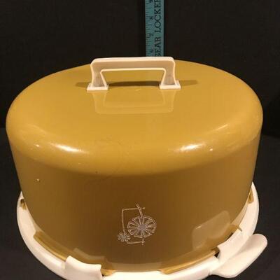 Cake taker Ochre & white
