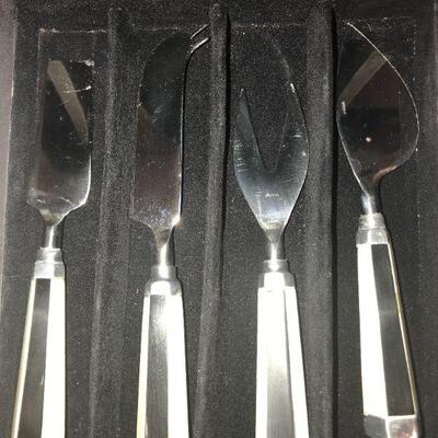 Cheese set -"Ebony & Ivory " 