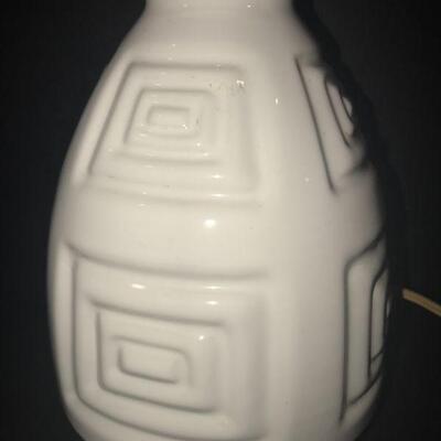 Geometric designs on porcelain lamp