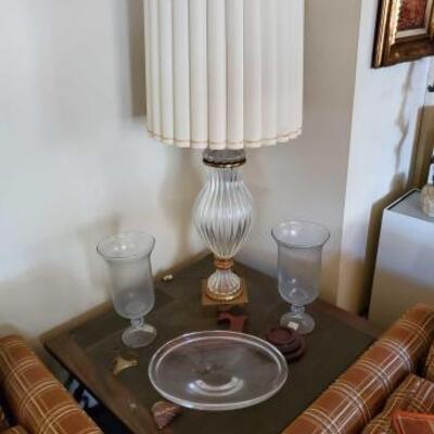 #1030 • End Table with Lamp, Glass Vases and Bowl