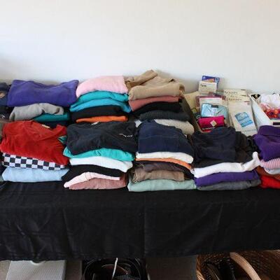 Women's vintage clothing