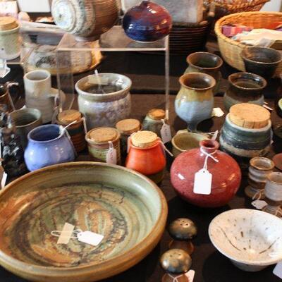 Art pottery and ceramics