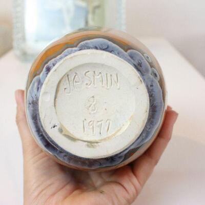 Art pottery by Jasmin