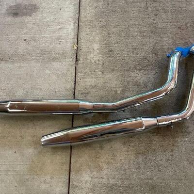 01' Harley Softail Exhaust