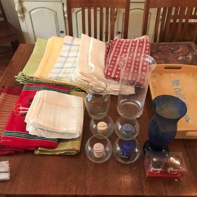Napkins, Placemats and Napkin Holders 