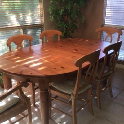 Pine dining table, 6 chairs in excellent condition. $115
Reduced to $75