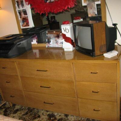 Kent Coffey dresser with mirror   BUY IT NOW $ 235.00