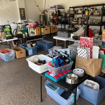 Estate sale photo