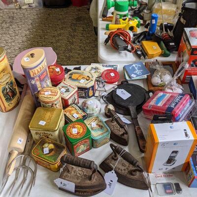 Estate sale photo