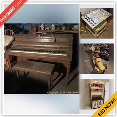 Estate sale photo