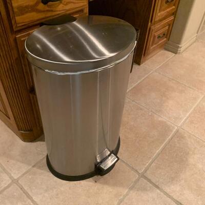 Stainless garbage can