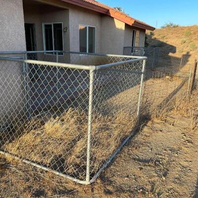 4000	

2 Dog Kennels and Metal Fencing
1) Kennel is 50” x 72 “ With a Door 1) Kennel is 72” x 72” with a door Metal fencing is...