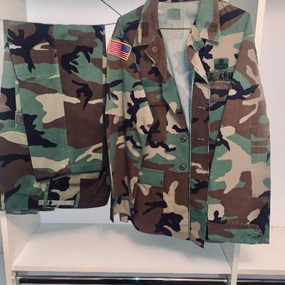 Camo Fatigues with US Flag, Size M
