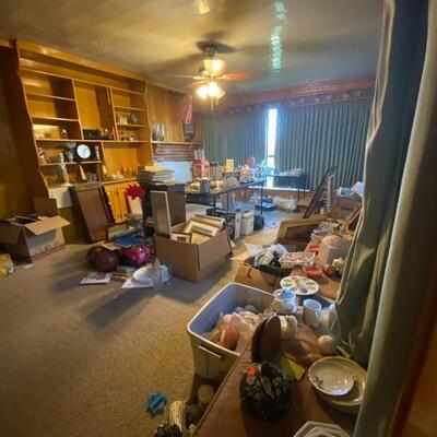 Estate sale photo