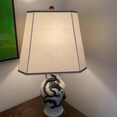 Chinese Crackle Lamp with Dragon