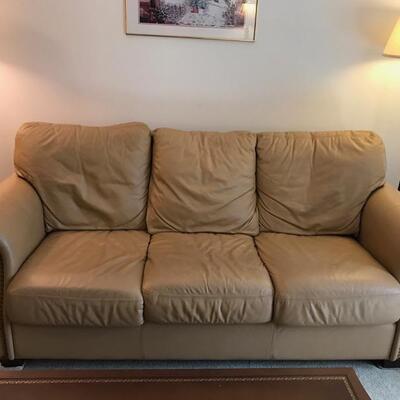 leather sofa $350
74 X 34 X 30