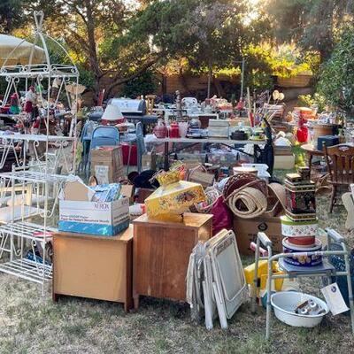 Estate sale photo