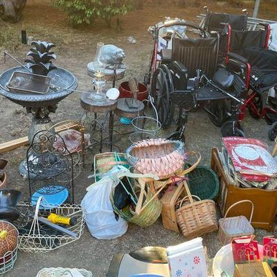 Estate sale photo