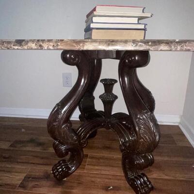 marble top, wooden leg base table, excellent condition