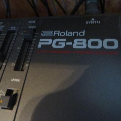Roland PG-800