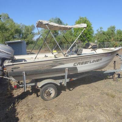 2000 Crestliner 14 Fishing Boat with Johnson Motor. (minimum $1,500)