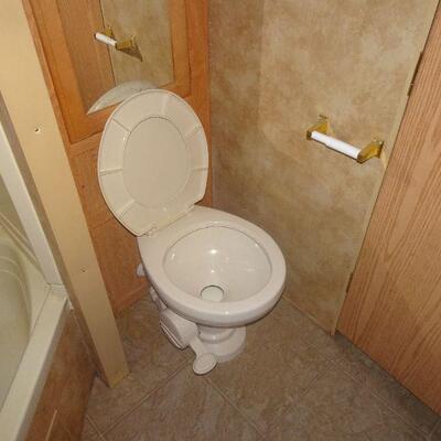 2007 Hornet By Keystone 36BHS Travel Trailer with slide-out  (minimum $5,000)
