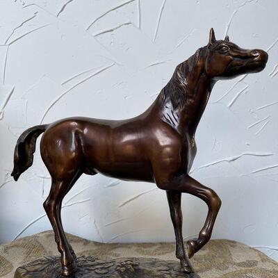 Amazing horse bronze $295 