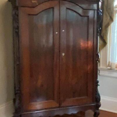 "https://www.ebay.com/itm/114918582051	"	SC6003 American Petit Armoire	BIN
