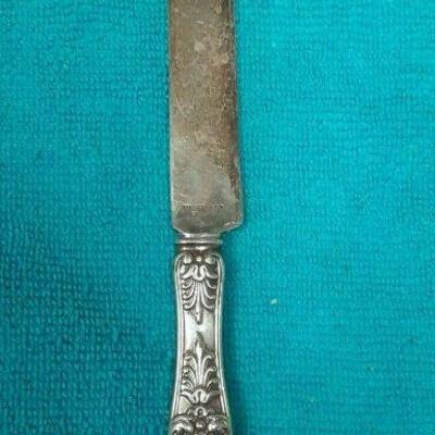 https://www.ebay.com/itm/124815126188	ME3012 USED TIFFANY & CO. STERLING SILVER BUTTER KNIFE ENGLISH KING PATTERN	Offer
