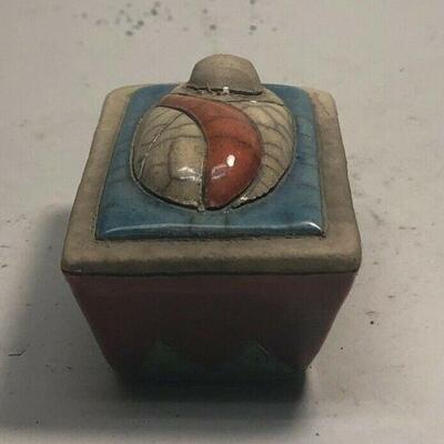 "https://www.ebay.com/itm/114918154996	"	ME7027 South African Raku Pottery Baby Jesus Figurine	BIN
