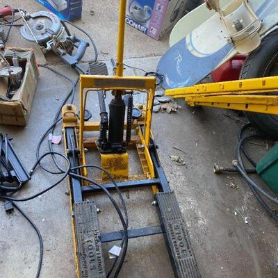 motorcyle jack stand 