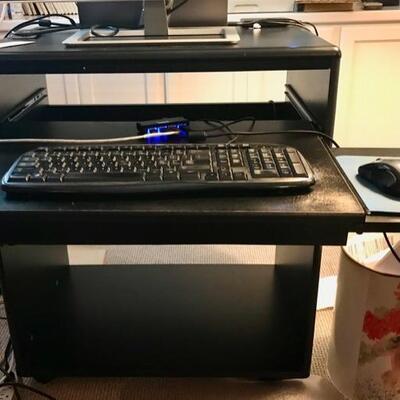 computer desk $45
27 X 19 1/2 X 30 1/2