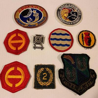 PST112 - Vintage Hawaii WWII Military Insignia, Sterling Medal, Apollo Patches