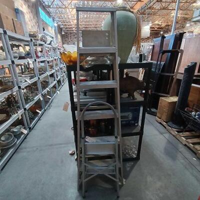 #3066 â€¢ 1) KELLER 6ft Ladder 1) Step Stole
 surrounding items NOT included. 