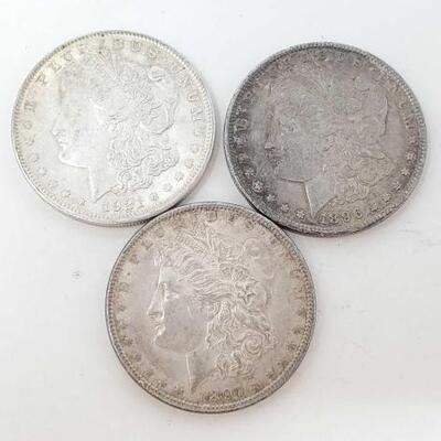 #1526 â€¢ 3 1896-1921 Morgan Silver Dollars
