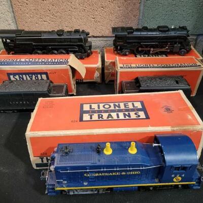 #1904 â€¢ Lionel Locomotives and Tenders